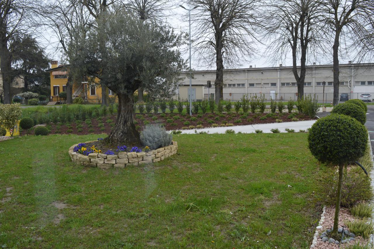 Hotel Enjoy Polesella Exterior foto