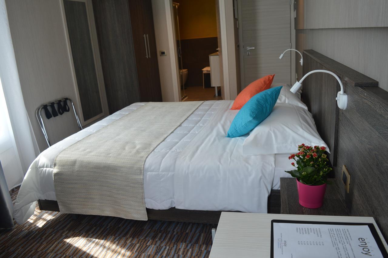 Hotel Enjoy Polesella Exterior foto